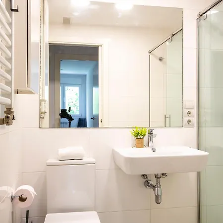 The View - By Wehomes Apartment *